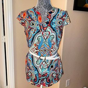 Van Heusen paisley print v neck blouse size small